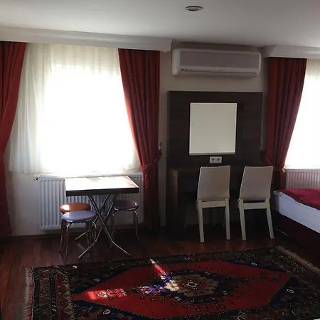 Queen 3* Istanbul